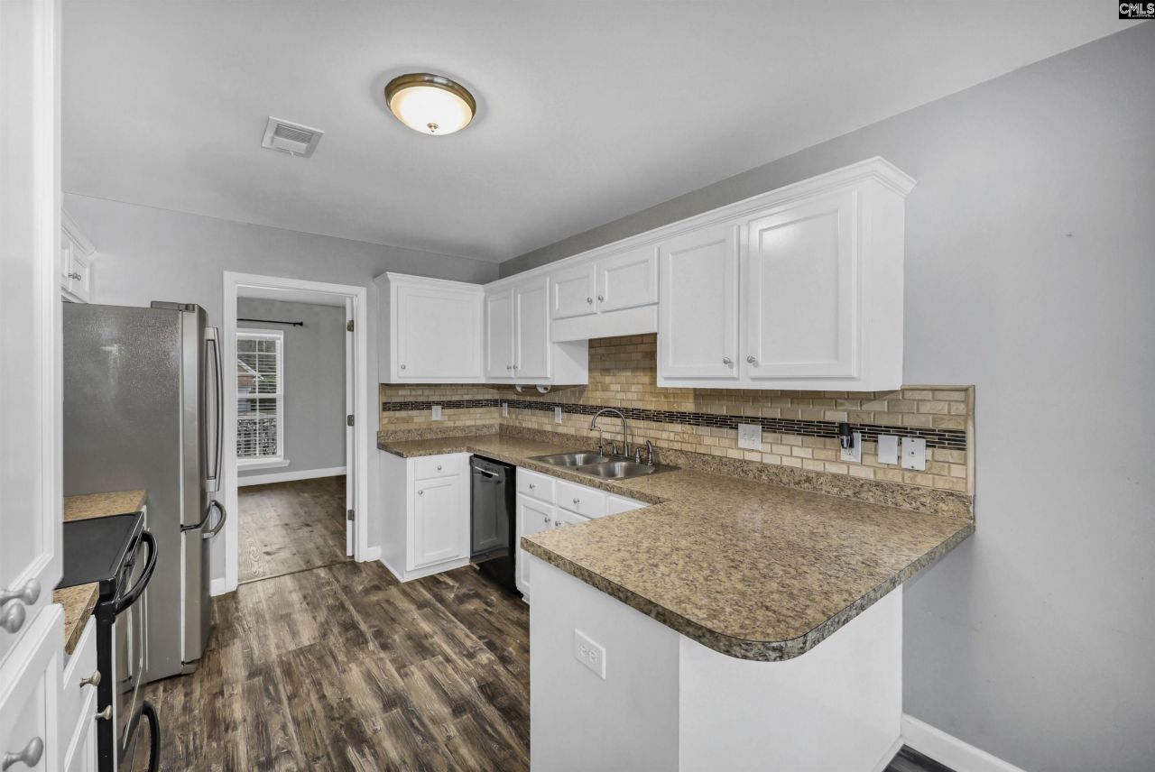 322 Kenmore Park Drive Photo 13