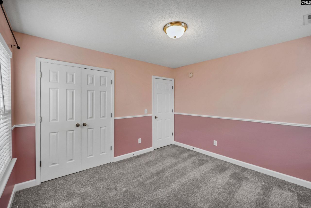 322 Kenmore Park Drive Photo 18