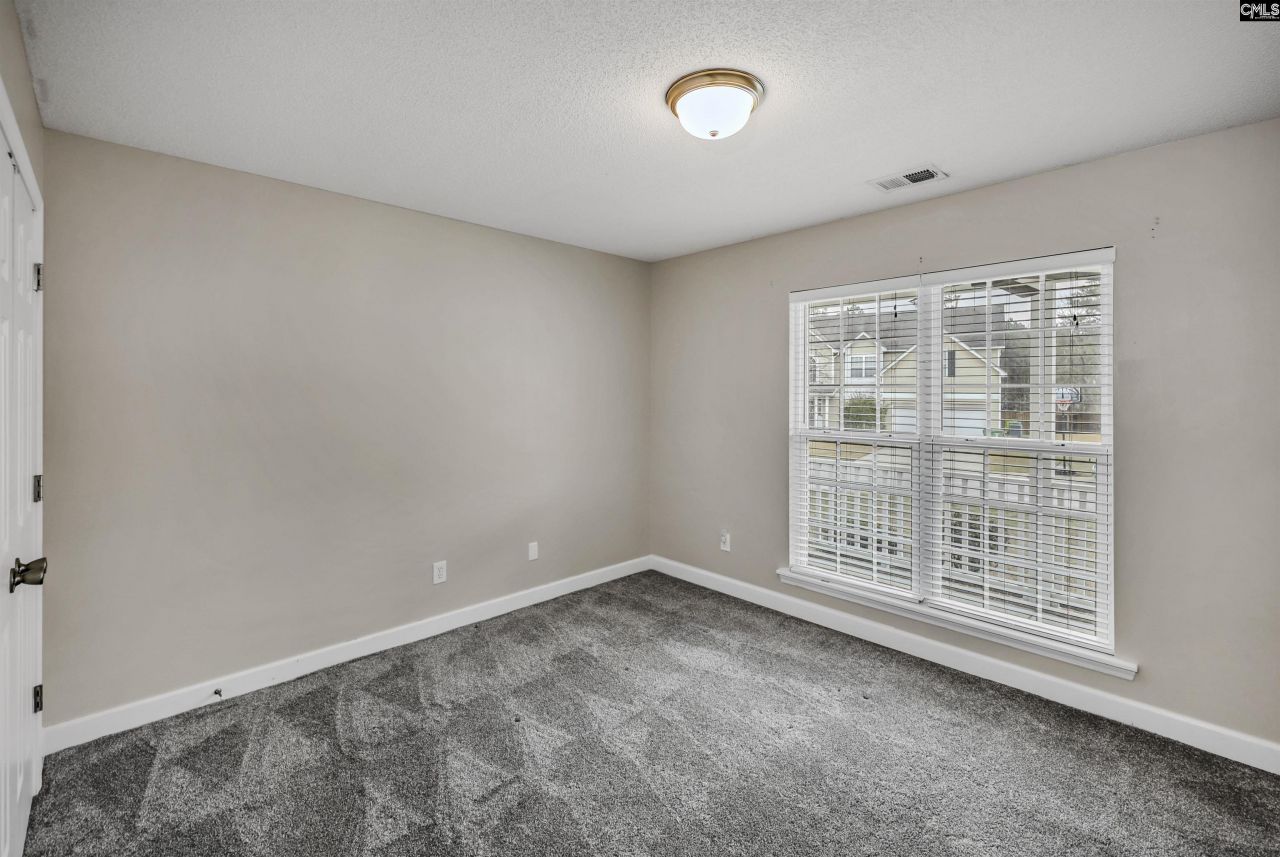 322 Kenmore Park Drive Photo 19