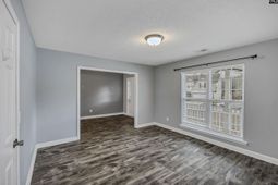 322 Kenmore Park Drive photo 4