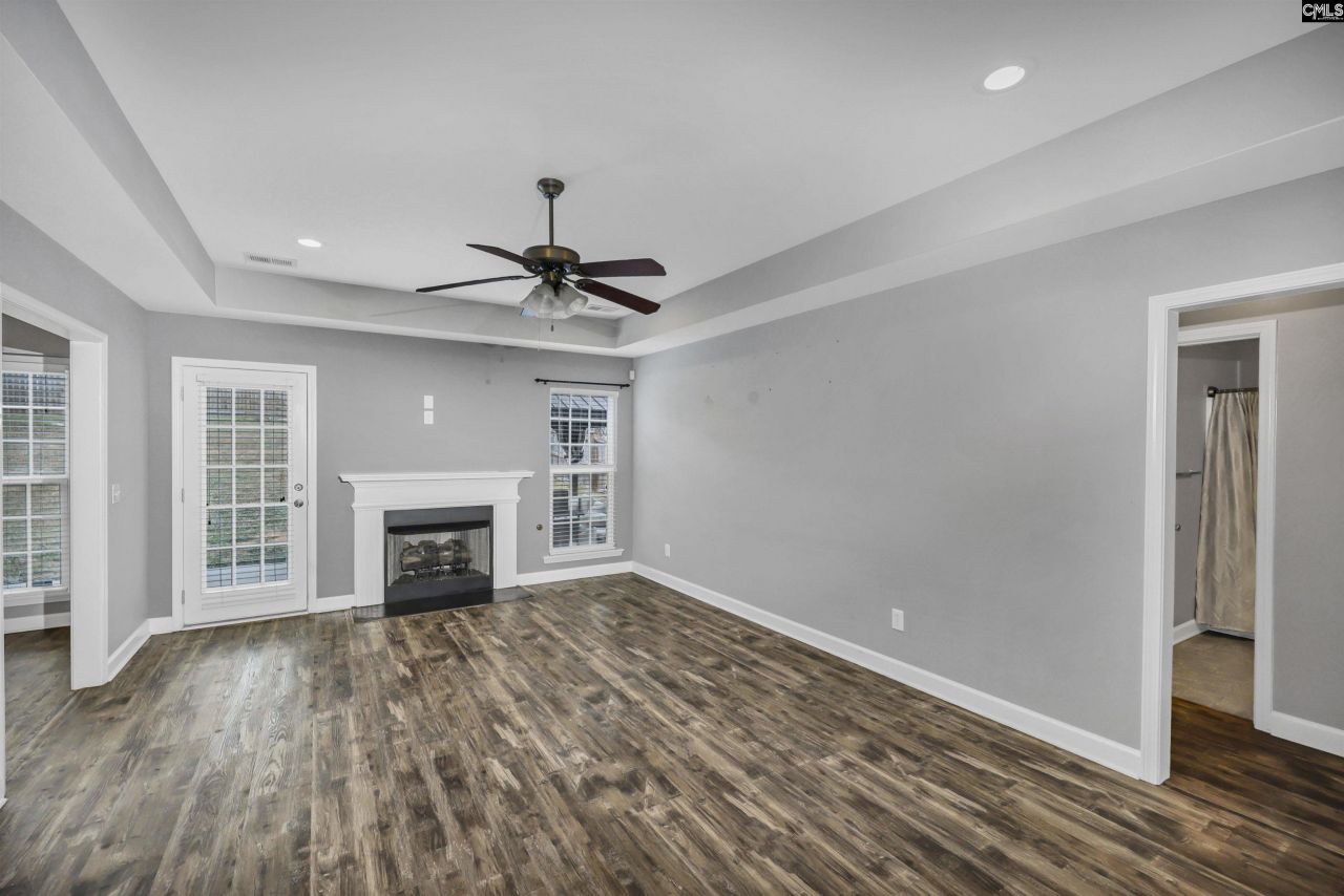 322 Kenmore Park Drive Photo 7