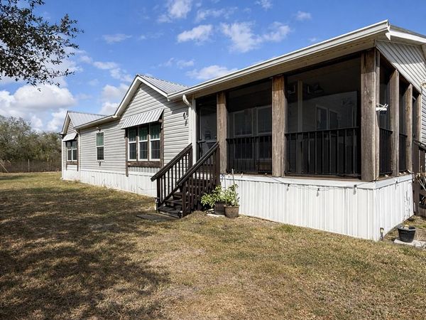 19363 NW 262nd Street, Okeechobee, FL 34972