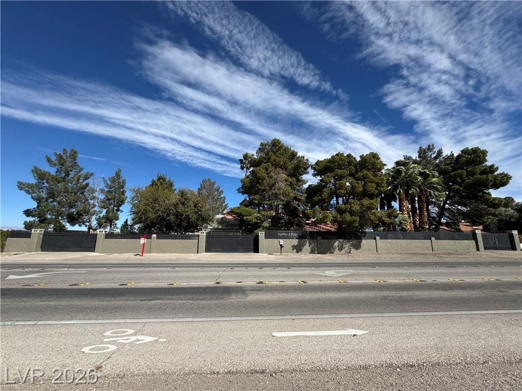 3220 E Serene Avenue, Henderson, NV 89074