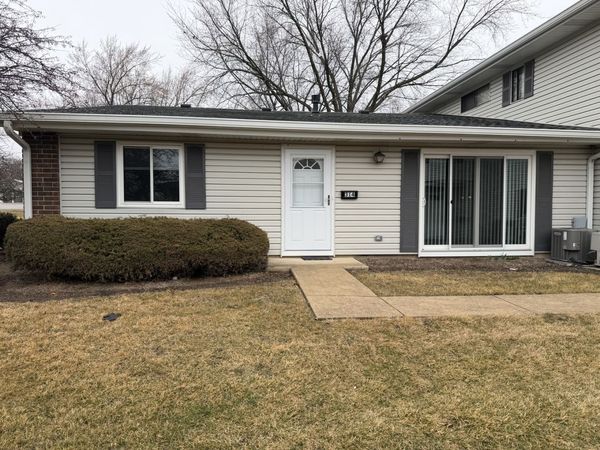 314 Covehill Court , Unit 314, Schaumburg, IL 60194