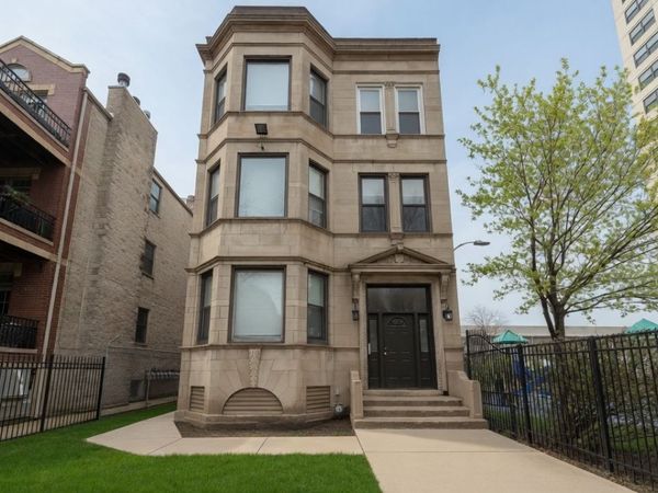 4832 N Winthrop Avenue, Unit 2W, Chicago, IL 60640