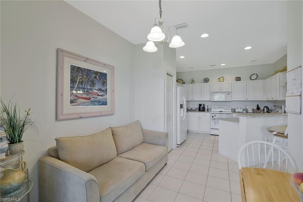 8457 Radcliffe Ter, Unit 102, Naples, FL 34120 Photo