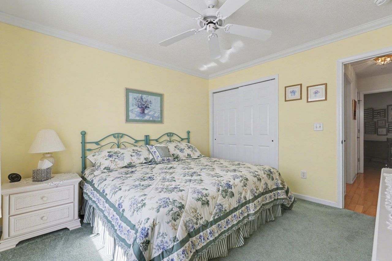 193 Glenwood Dr. Photo 20