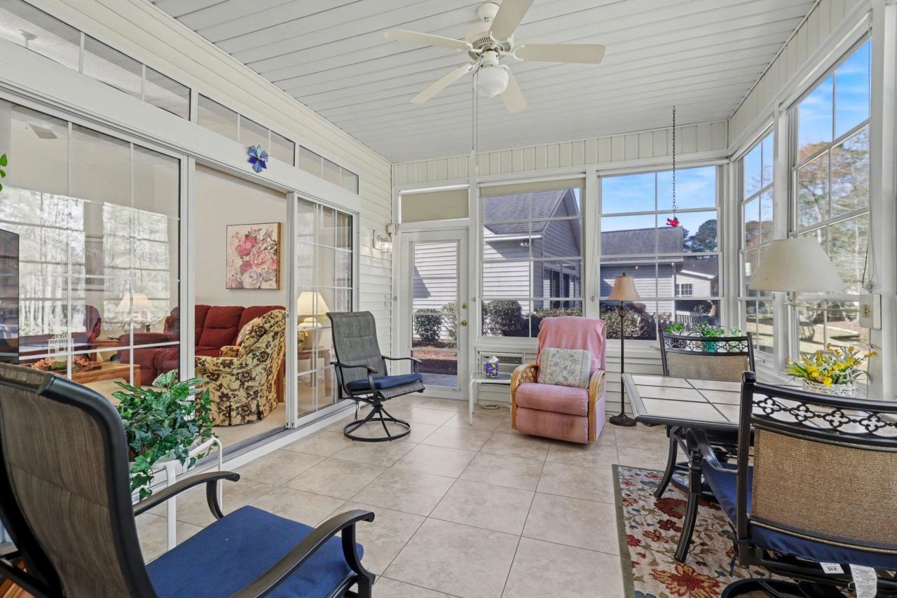 193 Glenwood Dr. Photo 23