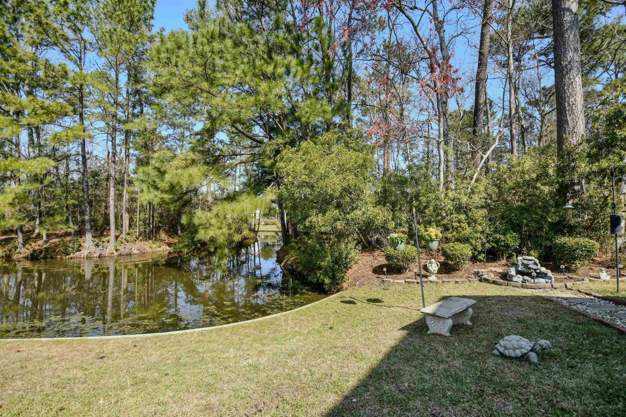 193 Glenwood Dr. Photo 36