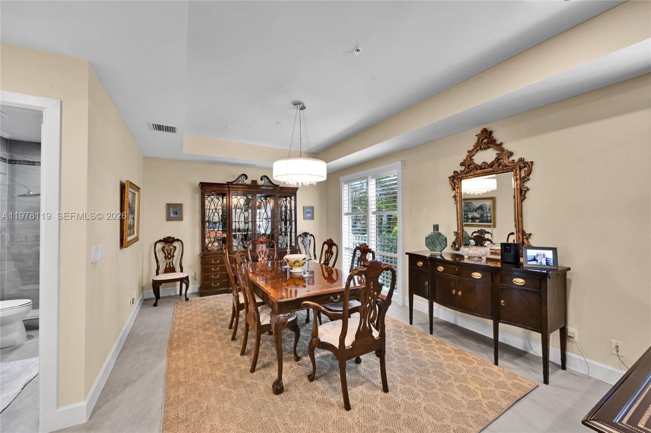 346 Elm St , Unit A-10, Hollywood, FL 33019 Photo