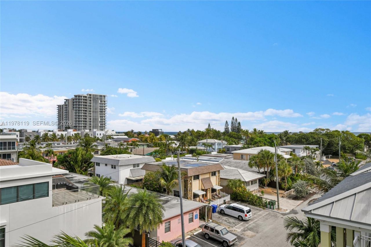 346 Elm St , Unit A-10, Hollywood, FL 33019 Photo