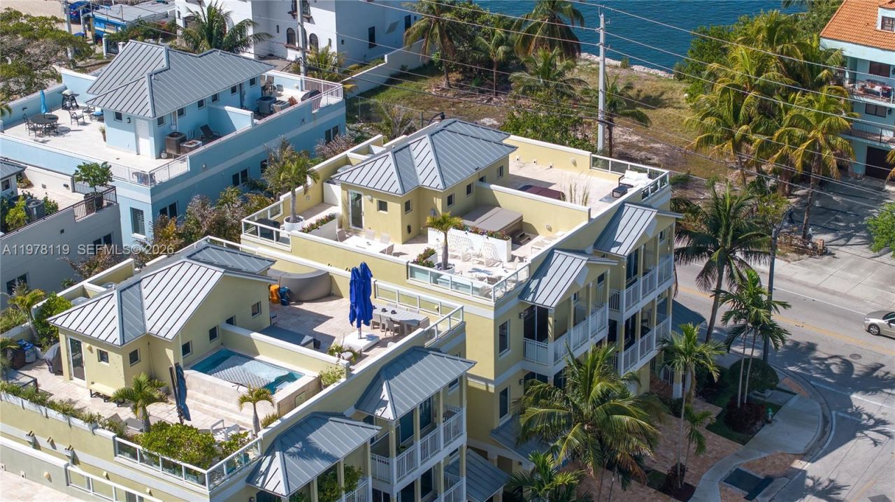 346 Elm St , Unit A-10, Hollywood, FL 33019 Photo