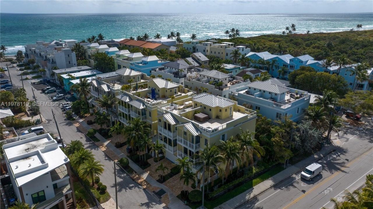 346 Elm St , Unit A-10, Hollywood, FL 33019 Photo