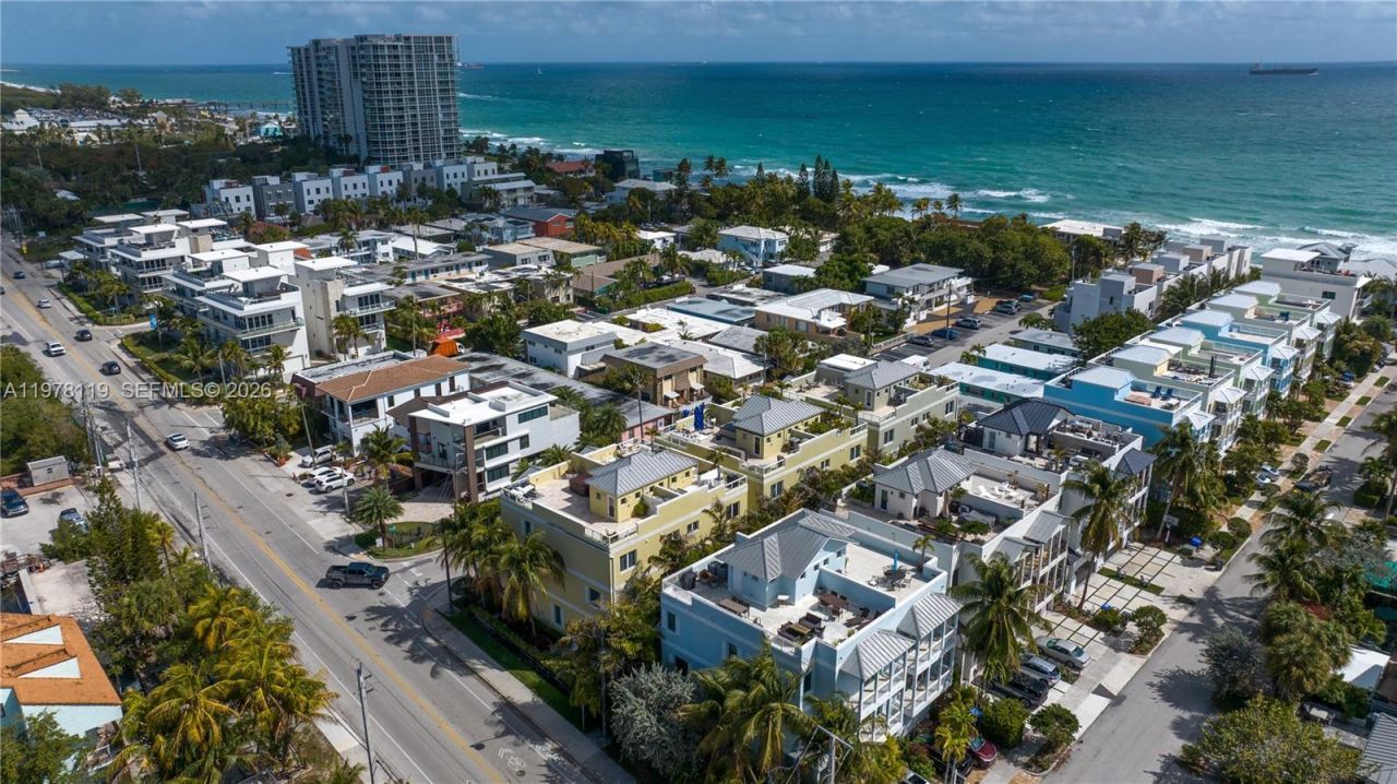 346 Elm St , Unit A-10, Hollywood, FL 33019 Photo