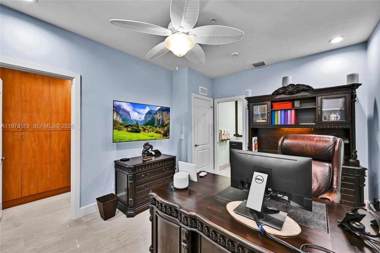 346 Elm St , Unit A-10, Hollywood, FL 33019 Photo