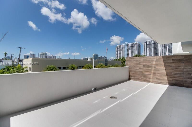1201 20th St , Unit 312, Miami Beach, FL 33139 Photo