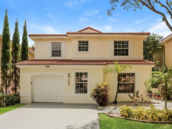 10837 NW 46th Dr , Coral Springs, FL 33076