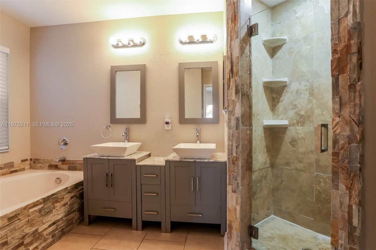 10837 NW 46th Dr, Coral Springs, FL 33076 Photo