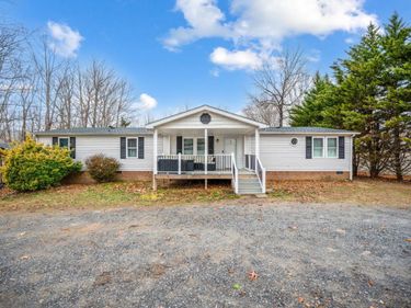 339 Plain Ridge Drive, Evington, VA 24550