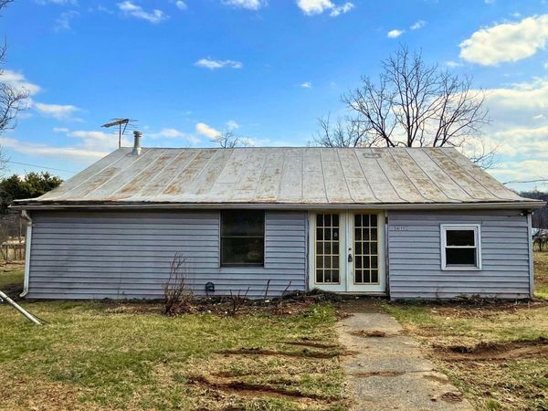 16112 N MOUNTAIN RD, BROADWAY, VA 22815