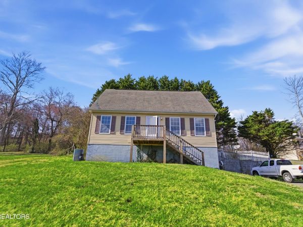 1417 Wilson Rd, Knoxville, TN 37912