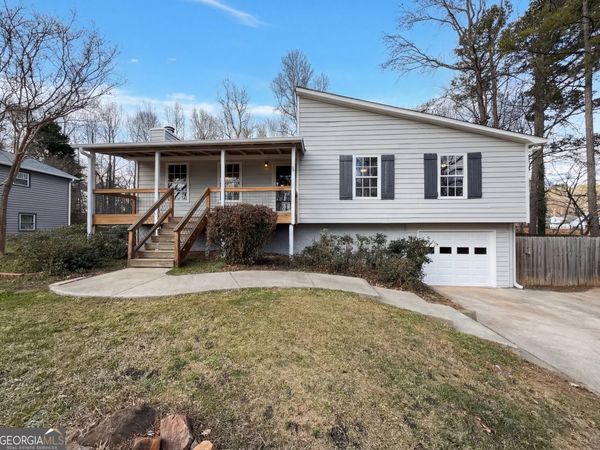 2582 Ramblewood Court, Acworth, GA 30102