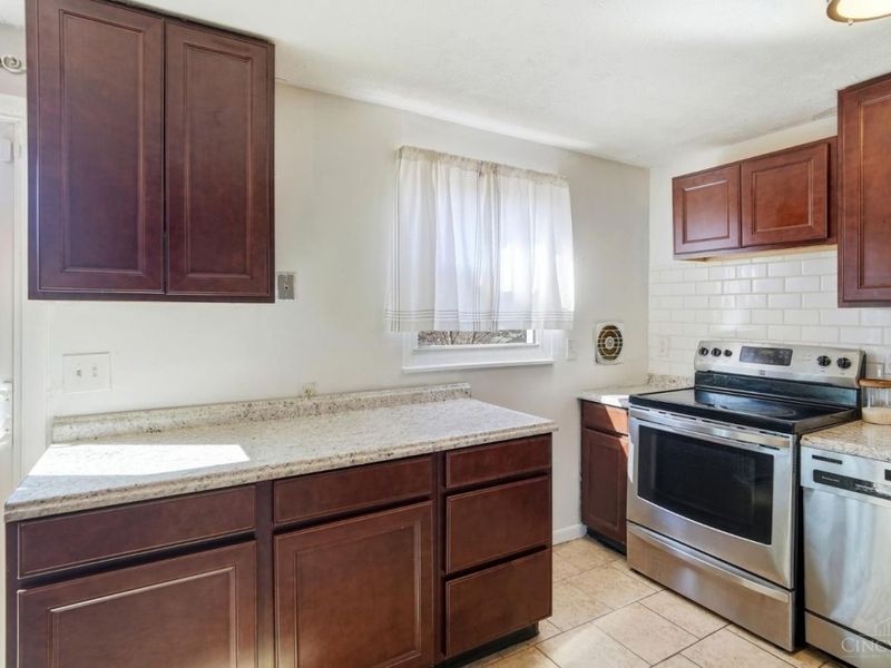 4209 Delryan Drive, Delhi Twp, OH 45238 Photo 13