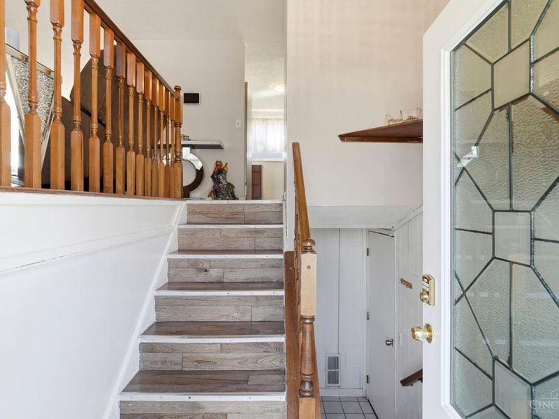 4209 Delryan Drive, Delhi Twp, OH 45238 Photo 3