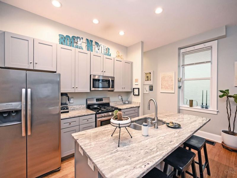 3910 Cherry Street, Cincinnati, OH 45223 Photo 12