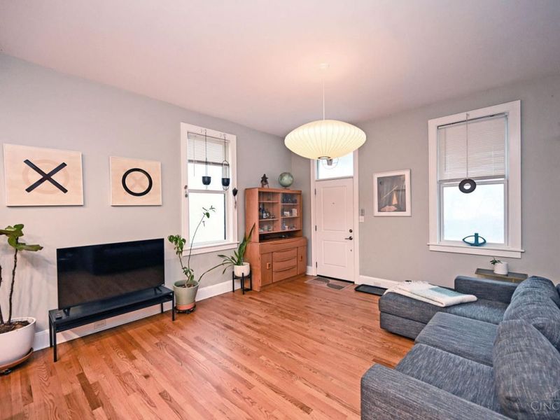 3910 Cherry Street, Cincinnati, OH 45223 Photo 8