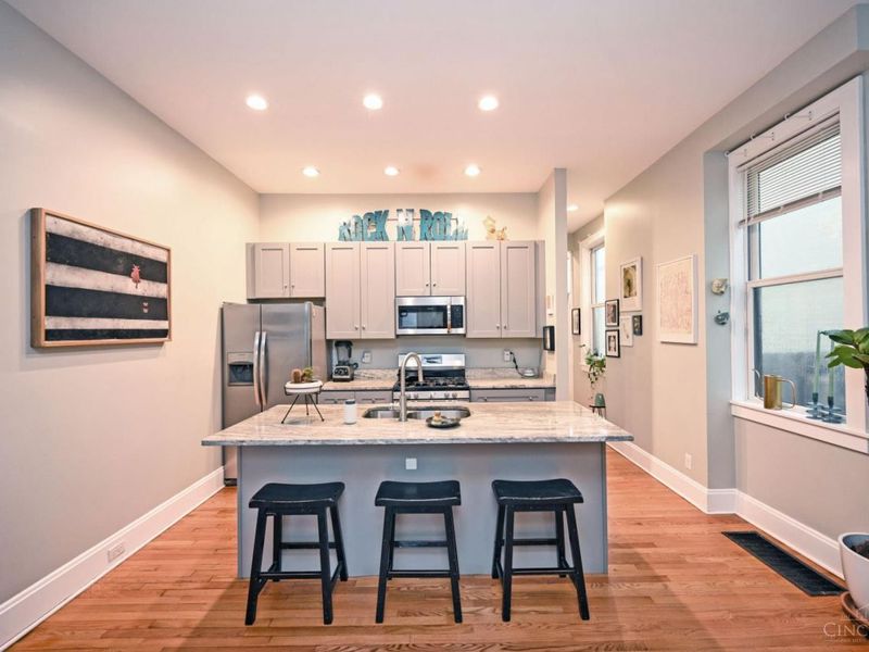 3910 Cherry Street, Cincinnati, OH 45223 Photo 9