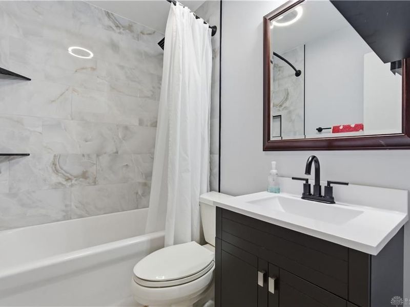 6000 Sharp Road, Dayton, OH 45432 Photo 14