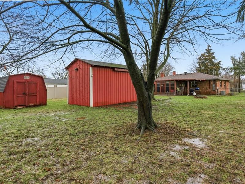 6000 Sharp Road, Dayton, OH 45432 Photo 5