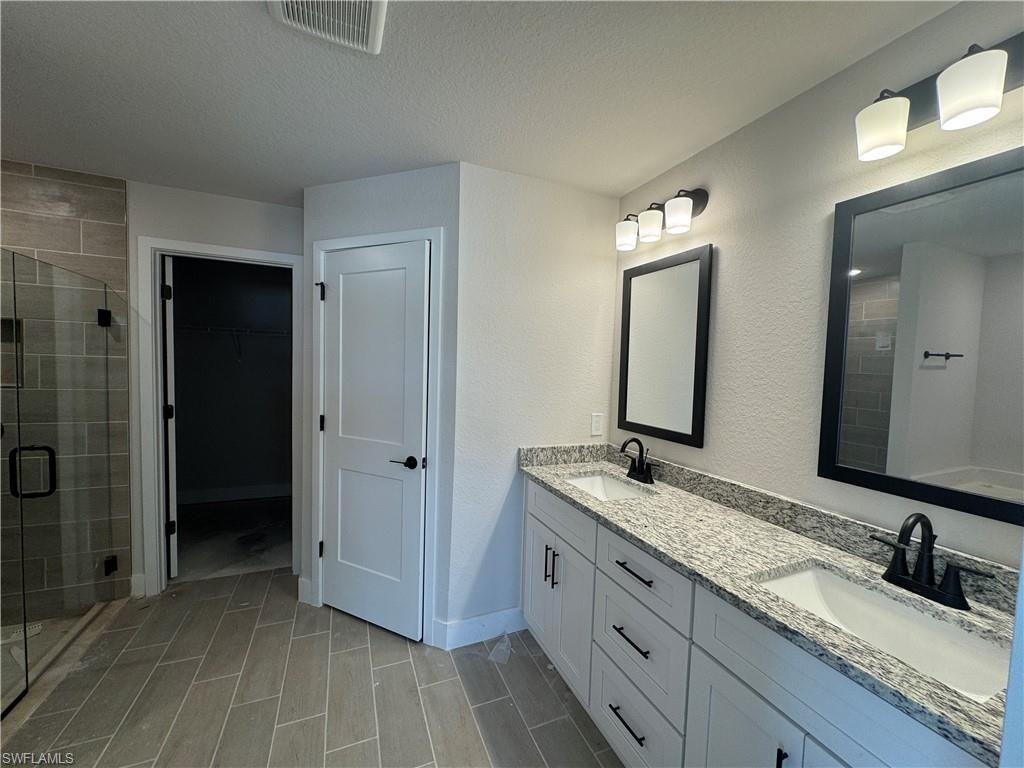 301 NE 14th St, Cape Coral, FL 33909 Photo