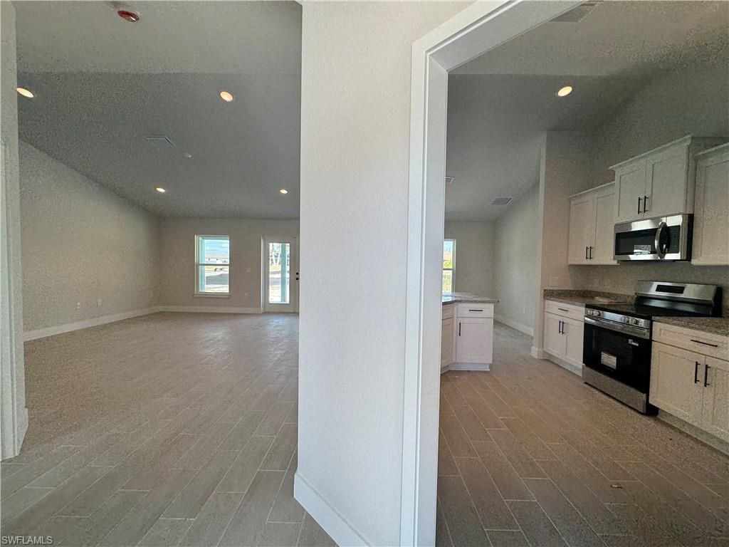 301 NE 14th St, Cape Coral, FL 33909 Photo