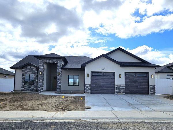 1187 Crestview Drive, Twin Falls, ID 83301