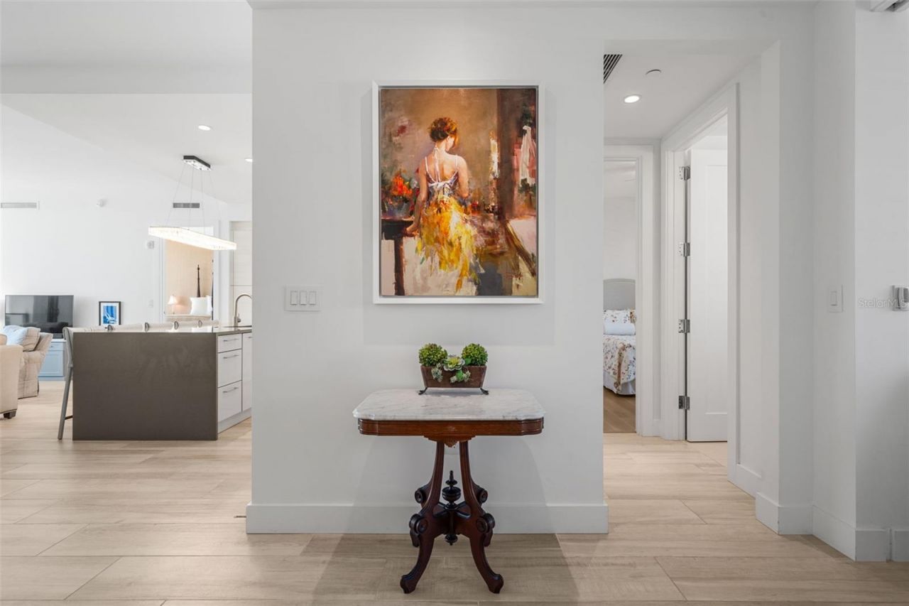 1155 N Gulfstream Avenue, Unit 802, Sarasota, FL 34236 Photo