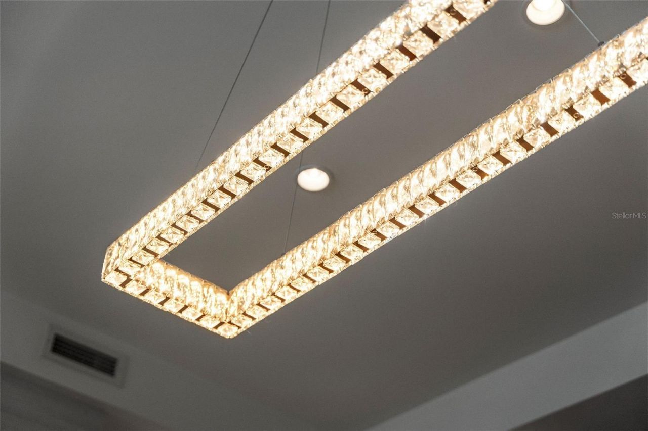 1155 N Gulfstream Avenue, Unit 802, Sarasota, FL 34236 Photo