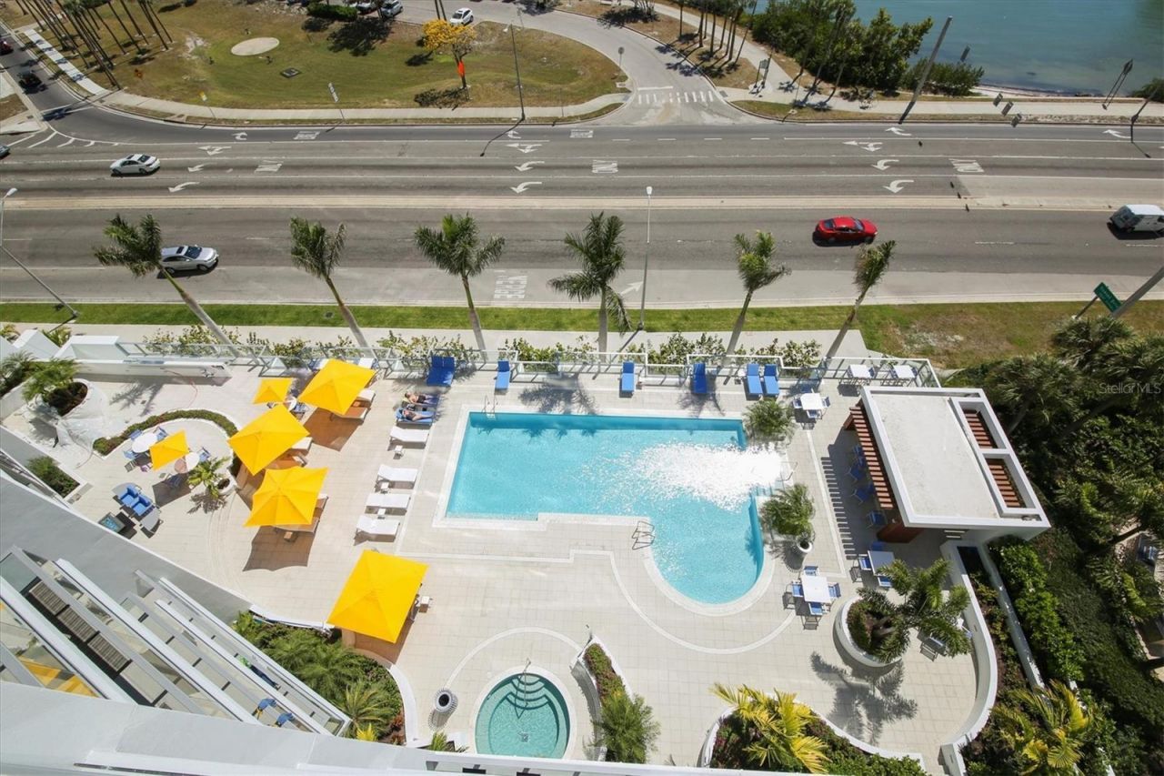 1155 N Gulfstream Avenue, Unit 802, Sarasota, FL 34236 Photo