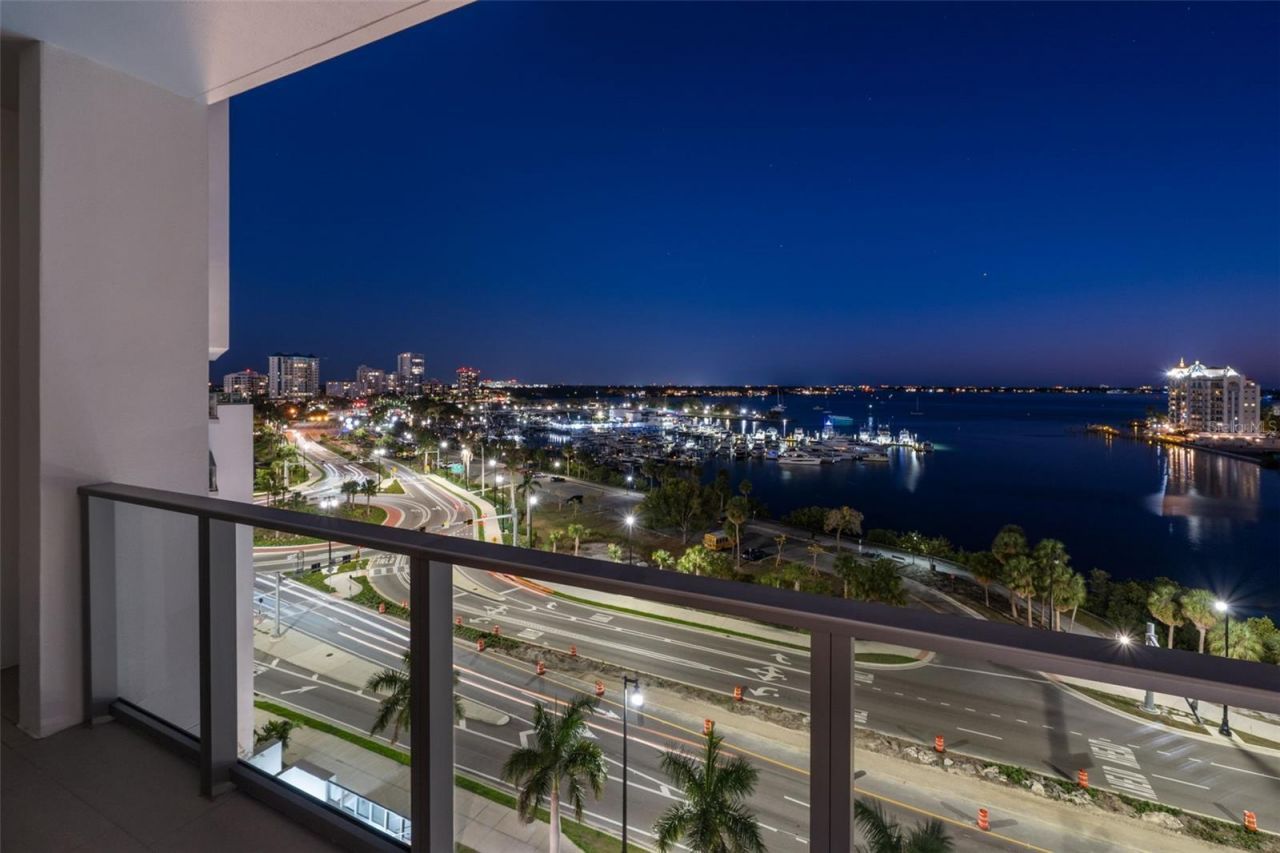 1155 N Gulfstream Avenue, Unit 802, Sarasota, FL 34236 Photo