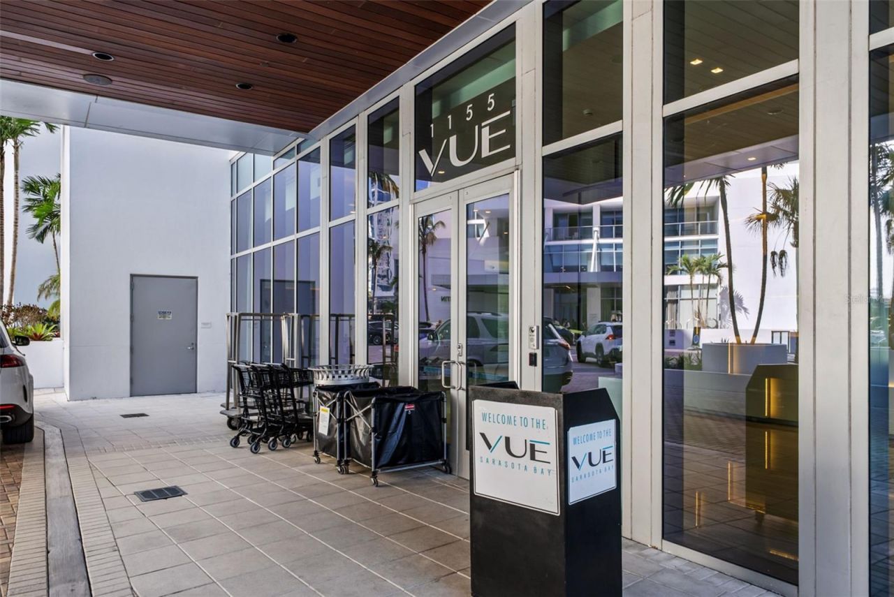 1155 N Gulfstream Avenue, Unit 802, Sarasota, FL 34236 Photo