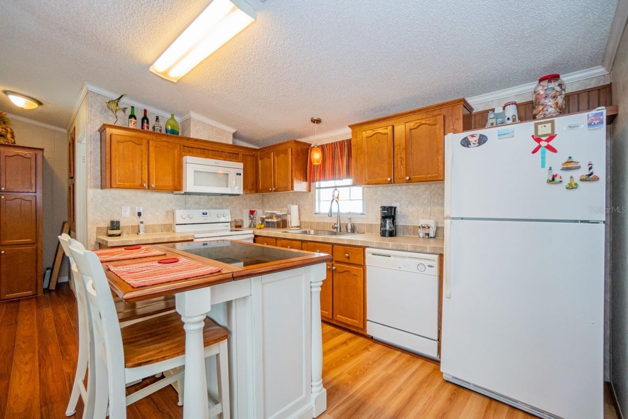 10303 Burnt Store Road , Unit 203, Punta Gorda, FL 33950 Photo