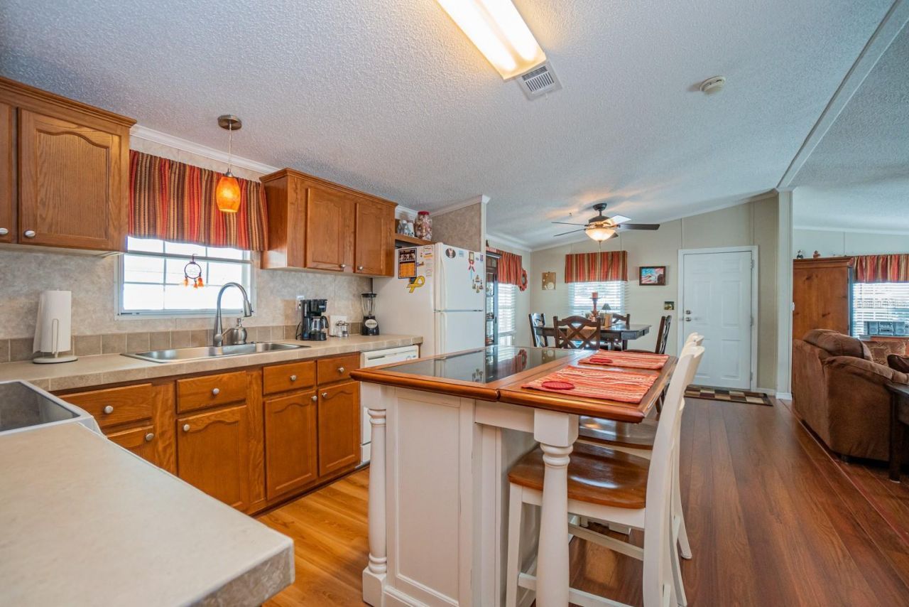 10303 Burnt Store Road , Unit 203, Punta Gorda, FL 33950 Photo