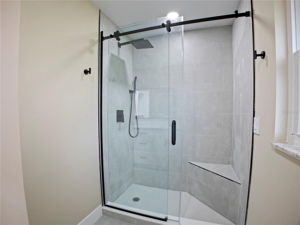 196 W Lake Damon Drive, Avon Park, FL 33825 Photo