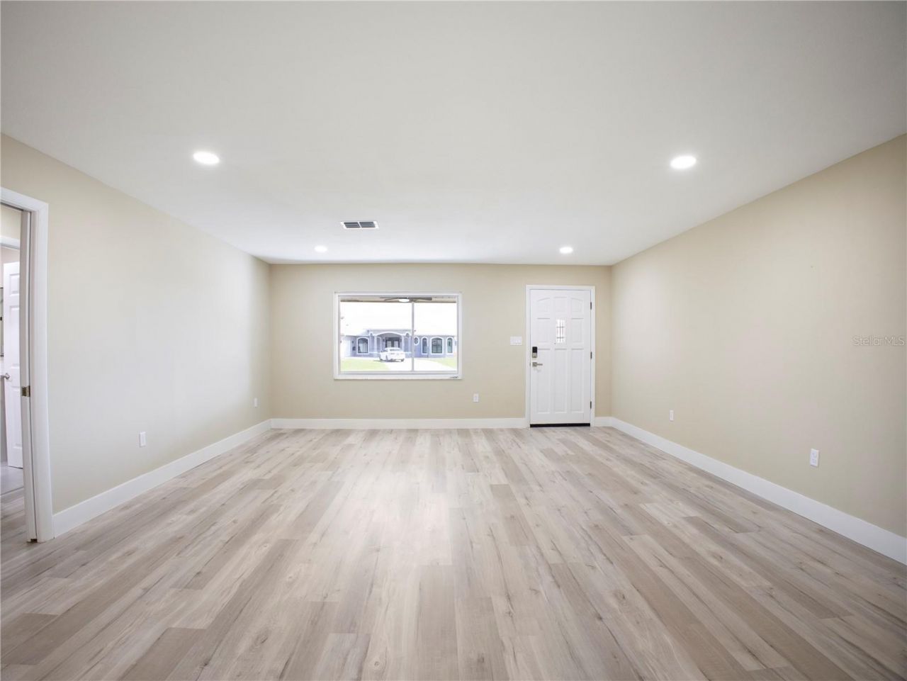 196 W Lake Damon Drive, Avon Park, FL 33825 Photo