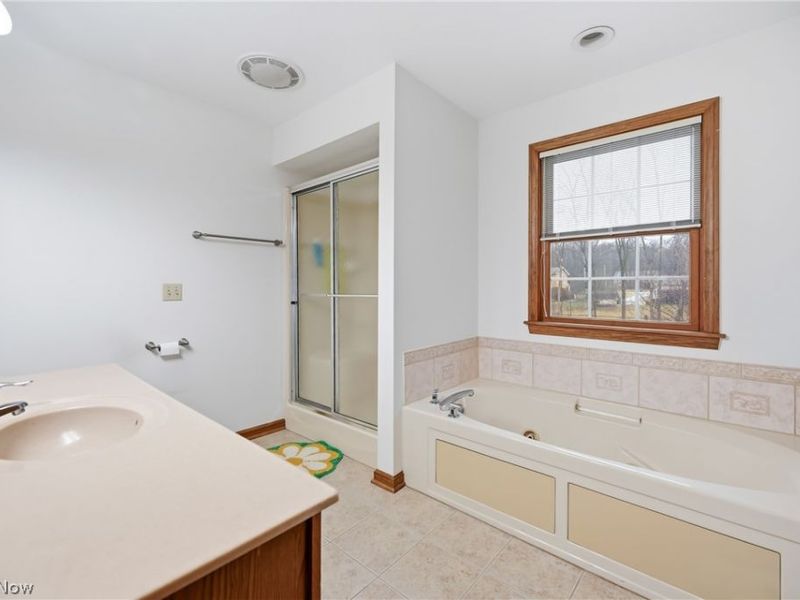 2031 Celestial Drive NE, Warren, OH 44484 Photo 28