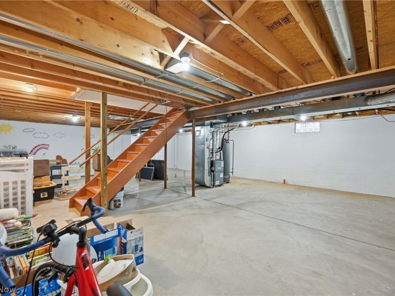 2031 Celestial Drive NE, Warren, OH 44484 Photo 34