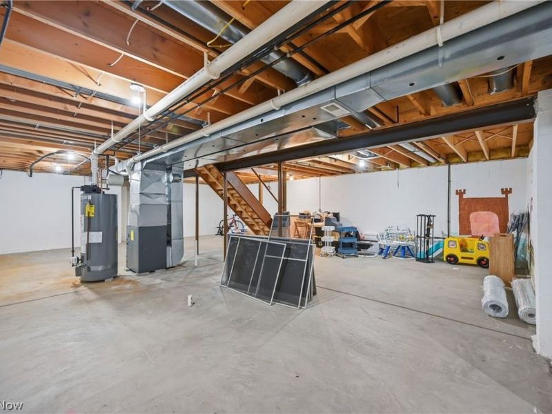 2031 Celestial Drive NE, Warren, OH 44484 Photo 37