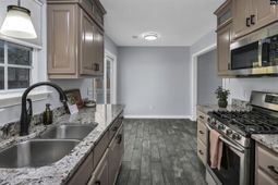 129 Montclaire Circle photo 4