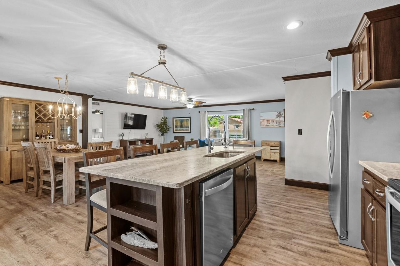 2380 John Henry Ln. Photo 10